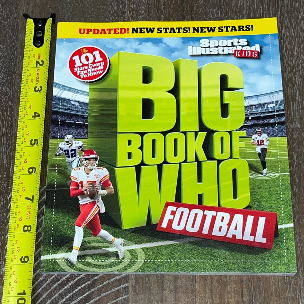 Big Book of Who Football Sports Illustrated for Kids NFL Stats Stars